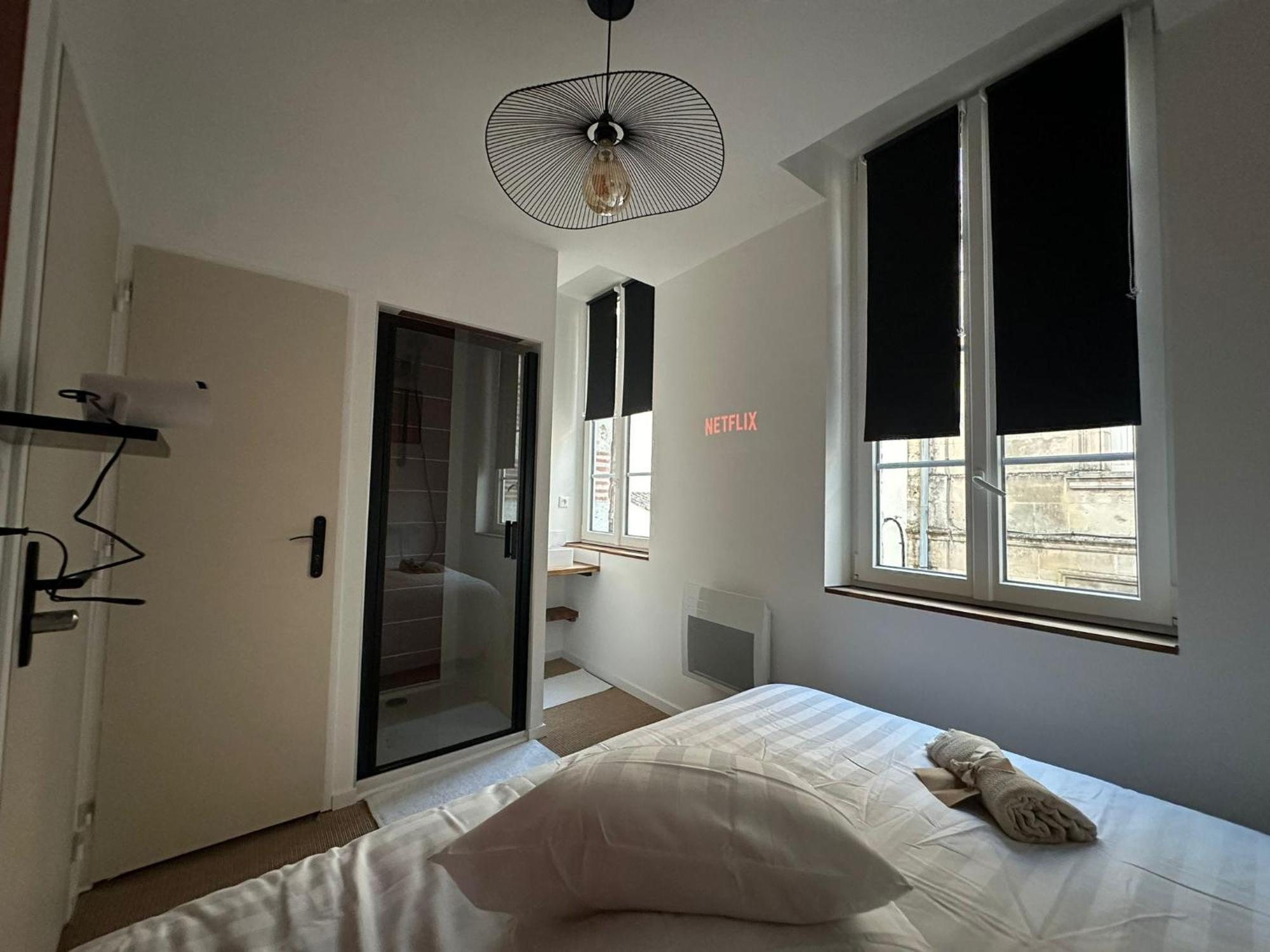 Maison Des Ambans Chambres D'Hotes Hypercentre 200M De La Gare Et Petit Dejeuner Inclus Agen Dış mekan fotoğraf