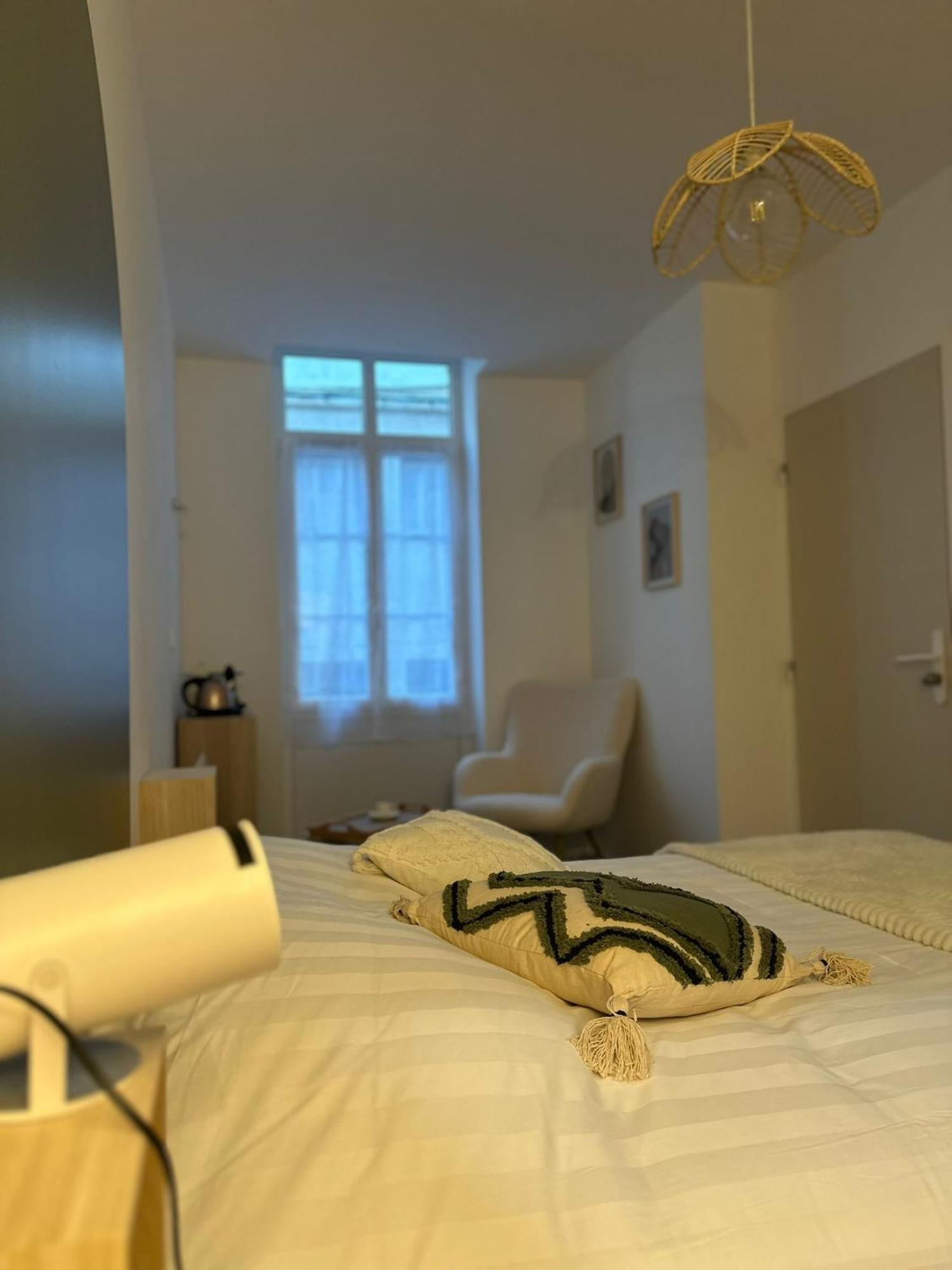 Maison Des Ambans Chambres D'Hotes Hypercentre 200M De La Gare Et Petit Dejeuner Inclus Agen Dış mekan fotoğraf